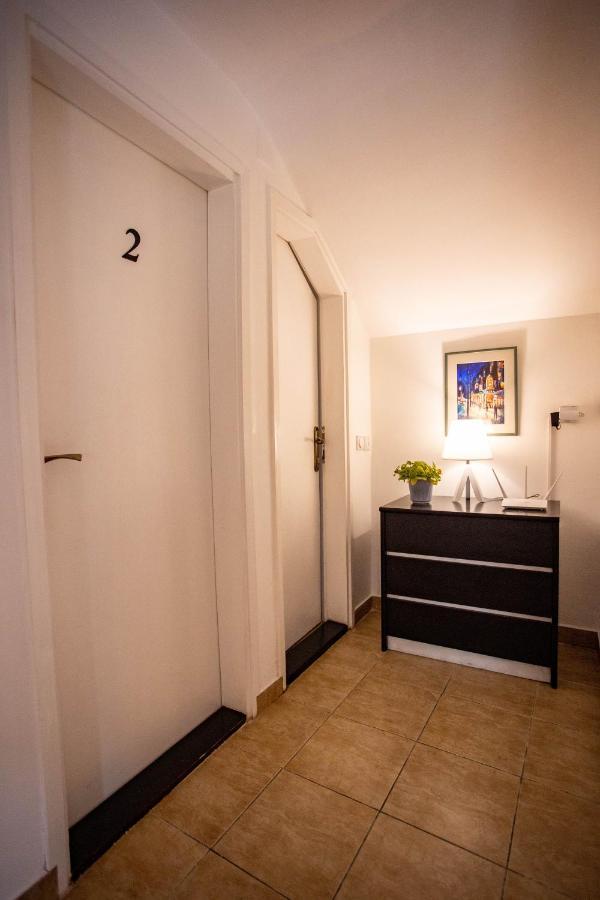 Paris Night Free Parking Appartement Ni Buitenkant foto